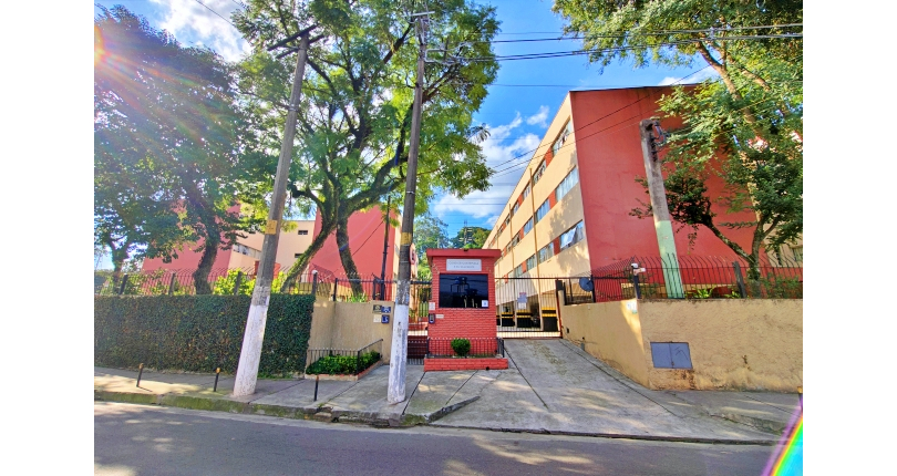 Apartamento à venda no Bairro do Jardim Santo Elias na Rua Ademar Martins de Freitas 250
