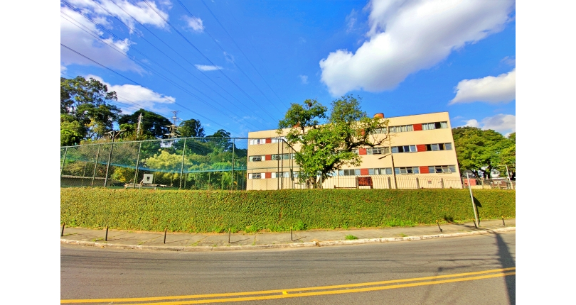 Apartamento à venda no Bairro do Jardim Santo Elias na Rua Ademar Martins de Freitas 250
