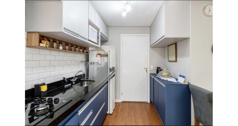 Apartamento à venda no Bairro da Água Branca na Avenida Santa Marina 1423