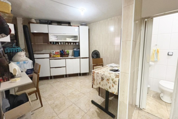 Sobrado à venda no Bairro do Jardim Santo Elias na Rua Padre João Beil