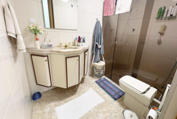  Sobrado à venda no Bairro do Jardim Santo Elias na Rua Padre João Beil