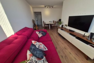 Apartamento à venda no Bairro da Vila Mangalot na Rua Alvorada do Norte 158