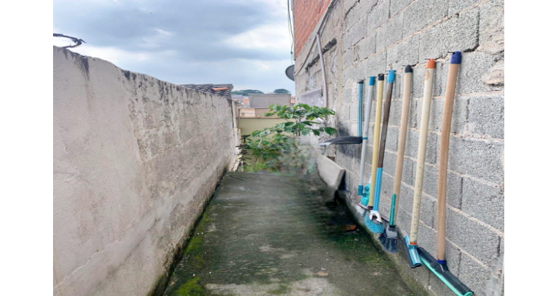  Sobrado à venda no Bairro do Jardim Vista Linda na Rua Erva das Virgens