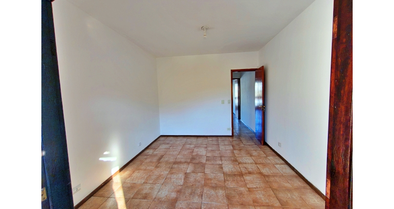 Sobrado à venda Rua Major Alfredo Romão, Vila Clarice - Imóveis à Venda