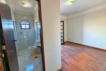 Sobrado à venda no Bairro do Jardim Santa Mônica na Rua José Marcos de Albuquerque