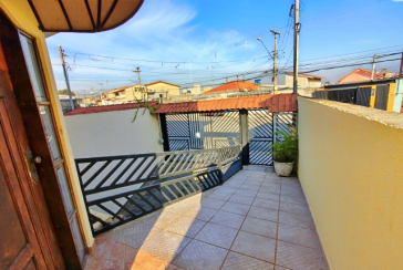 Sobrado à venda no Bairro do Jardim Santa Mônica na Rua José Marcos de Albuquerque