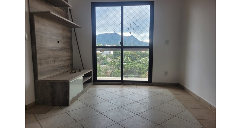 Apartamento à venda no Bairro do Conjunto Residencial Vista Verde na Rua Jose Carlos de Resende 92,