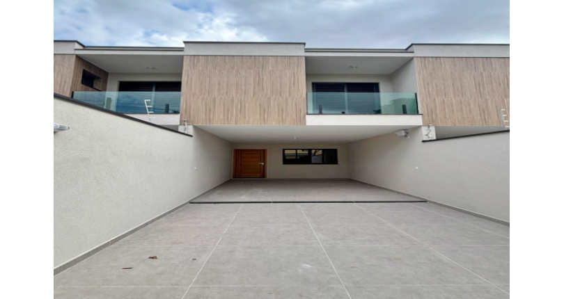 Sobrado novo à venda no Jardim Primavera (Zona Norte) na Rua Padre Tomás Pereira 52,