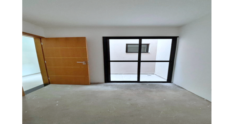 Sobrado novo à venda no Jardim Primavera (Zona Norte) na Rua Padre Tomás Pereira 52,