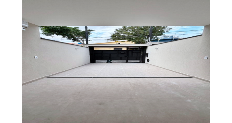 Sobrado novo à venda no Jardim Primavera (Zona Norte) na Rua Padre Tomás Pereira 52,