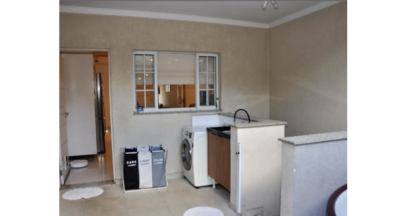 Sobrado à venda no Bairro da Vila Fiat Lux na Rua General Alencastro Guimarães