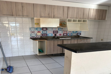 Apartamento à venda no Bairro do Conjunto Residencial Vista Verde na Rua Jose Carlos de Resende 92