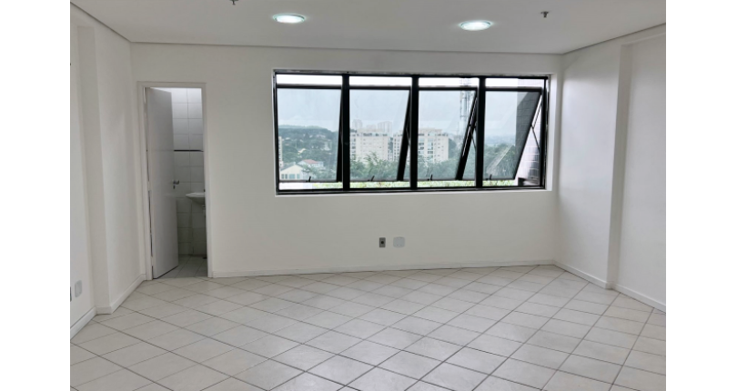 Sala Comercial à venda no Bairro da Lapa na Rua Domingos Rodrigues 341