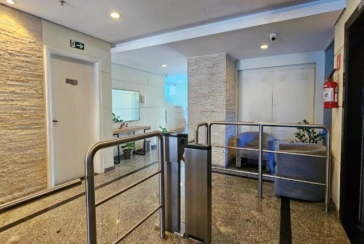 Sala Comercial à venda no Bairro da Vila Romana na Rua Catão 124, 