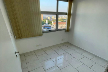 Sala Comercial à venda no Bairro da Vila Romana na Rua Catão 124, 