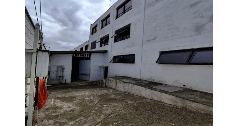 Galpão comercial ou Industrial à venda no Bairro da Vila Anastácio na Rua Alvarenga