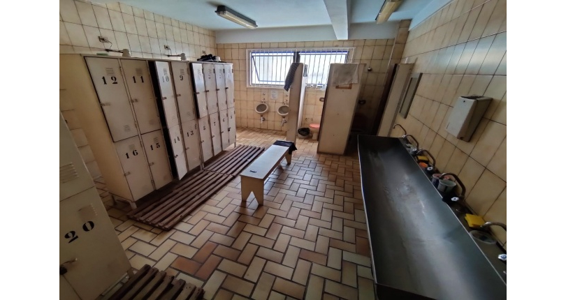Galpão comercial ou Industrial à venda no Bairro da Vila Anastácio na Rua Alvarenga