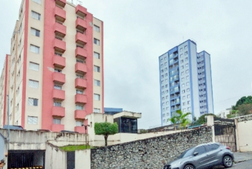 Apartamento à venda no Bairro da Vila Mangalot na Rua Manoel Lopes da Cunha 117,