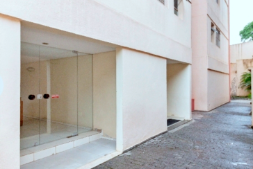 Apartamento à venda no Bairro da Vila Mangalot na Rua Manoel Lopes da Cunha 117,