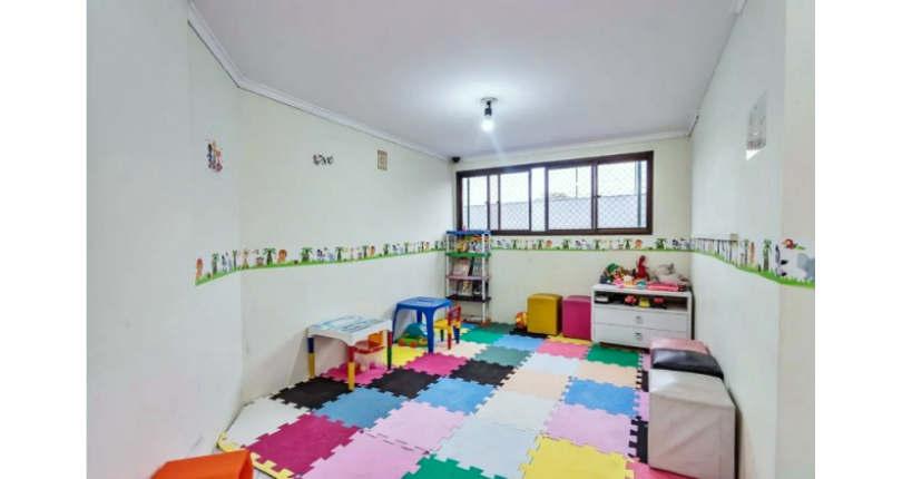 Apartamento à venda no Bairro da Vila Mangalot na Rua Portão Preto 142,