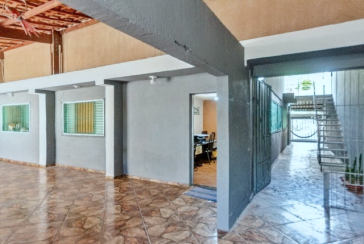 Casa Térrea à venda no Bairro da Vila Zat na Rua São Cândido