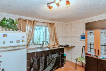 Casa Térrea à venda no Bairro da Vila Zat na Rua São Cândido