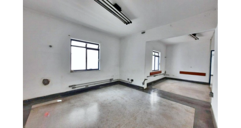 Imóvel  Comercial à venda na Vila Romana na Rua Caio Graco