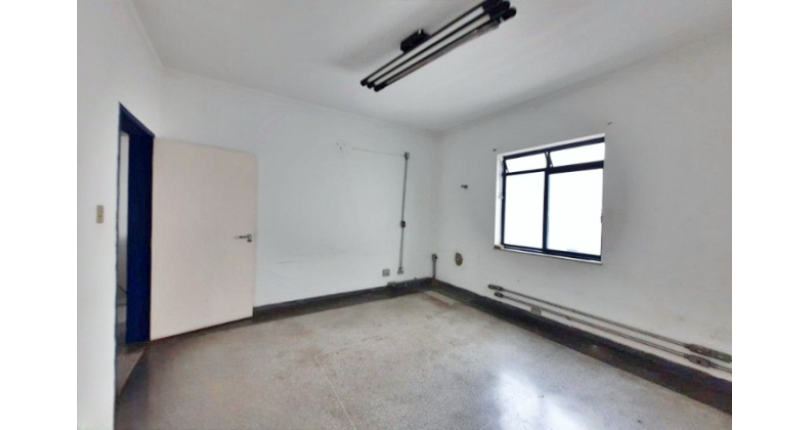 Imóvel  Comercial à venda na Vila Romana na Rua Caio Graco