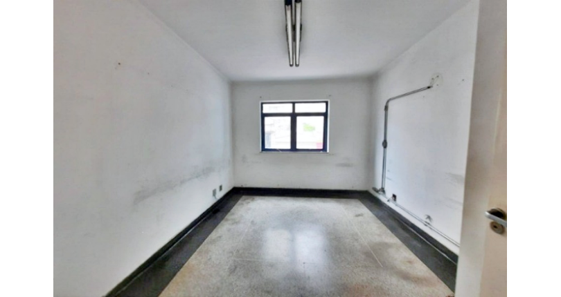 Imóvel  Comercial à venda na Vila Romana na Rua Caio Graco