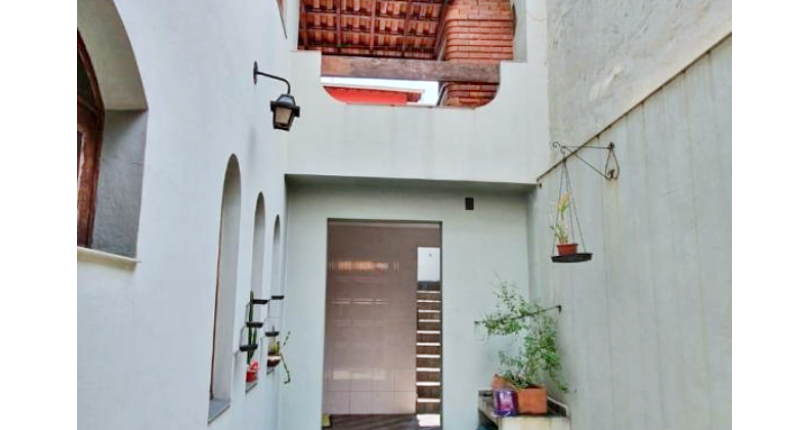 Sobrado à venda no Bairro do Jardim Santa Fé (Zona Oeste) 