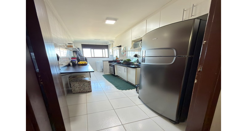 Apartamento à venda Avenida Doutor Alberto Jackson Byington, 1011, Vila Menck - Imóveis à Venda