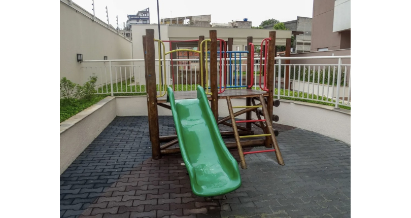  Apartamento à venda em Osasco no Bairro do Jardim Roberto na Rua Vicente Alves da Silva 