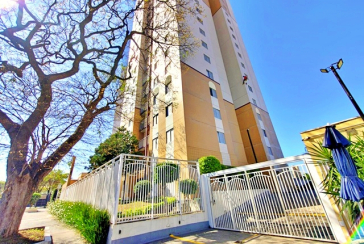 Lindo Apartamento à venda no Bairro do Parque Maria Domitila na Rua Willis Roberto Banks 401