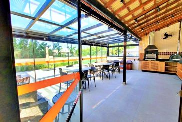 Lindo Apartamento à venda no Bairro do Parque Maria Domitila na Rua Willis Roberto Banks 401