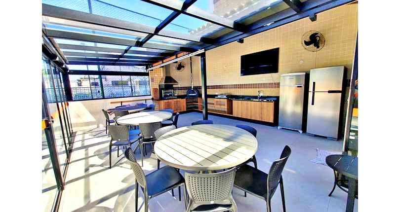 Lindo Apartamento à venda no Bairro do Parque Maria Domitila na Rua Willis Roberto Banks 401