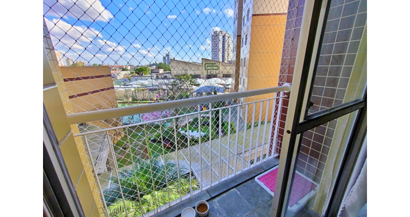 Lindo Apartamento à venda no Bairro do Parque Maria Domitila na Rua Willis Roberto Banks 401