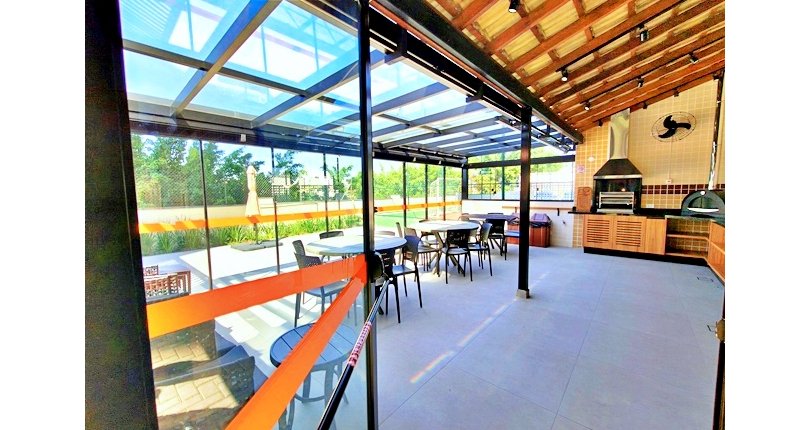 Lindo Apartamento à venda no Bairro do Parque Maria Domitila na Rua Willis Roberto Banks 401