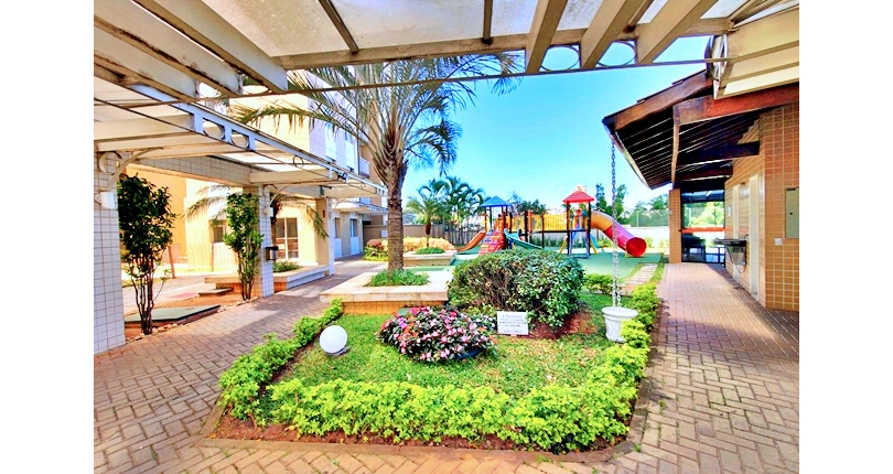 Lindo Apartamento à venda no Bairro do Parque Maria Domitila na Rua Willis Roberto Banks 401