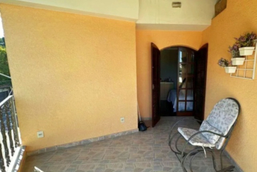 Sobrado à venda no Bairro do Jardim Regina na Rua Antônio Raiol