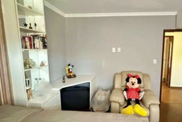 Sobrado à venda no Bairro do Jardim Regina na Rua Antônio Raiol
