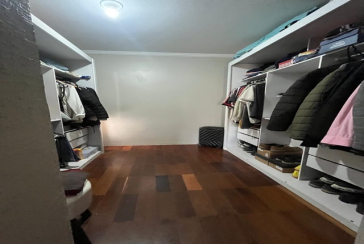 Sobrado á venda no Bairro da Vila Jaguara na Rua Altamira do Paraná