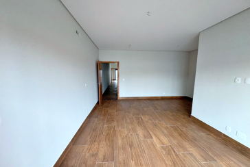 Sobrado novo à venda no Bairro do Parque São Domingos na Rua Eurípedes Torres 94