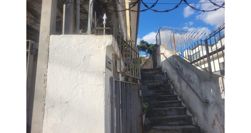 Terreno à venda no Bairro da Vila Pereira Cerca na Rua Santa Romana