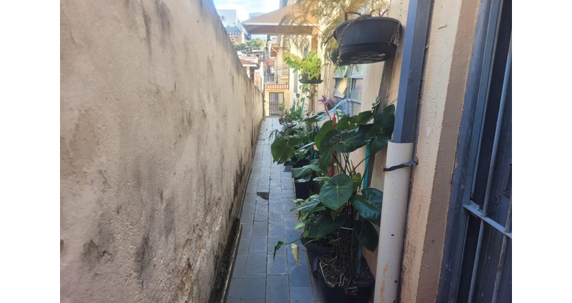 Terreno à venda no Bairro da Vila Pereira Cerca na Rua Santa Romana