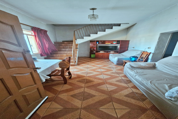  Casa à venda no Bairro do Parque Maria Domitila na Rua Itapejara
