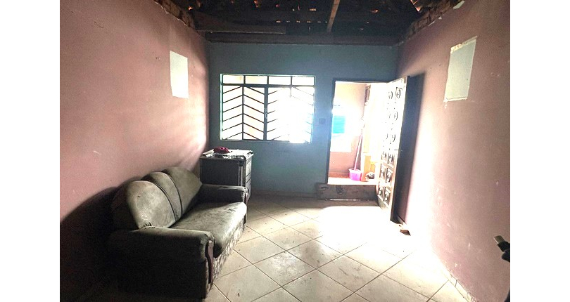 Casa à venda no Bairro da Vila Cruz das Almas na Rua Conceição de Jacareí
