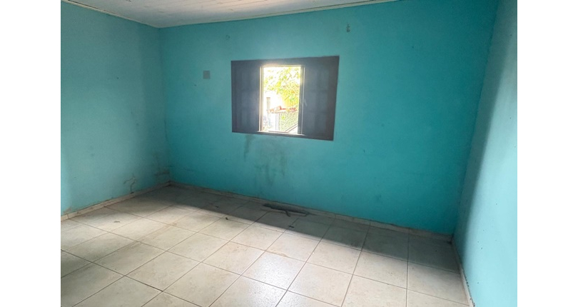 Casa à venda no Bairro da Vila Cruz das Almas na Rua Conceição de Jacareí