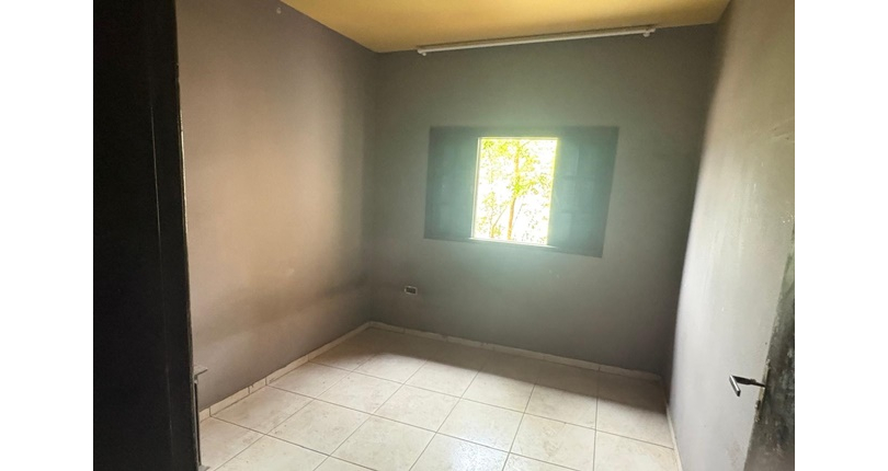 Casa à venda no Bairro da Vila Cruz das Almas na Rua Conceição de Jacareí