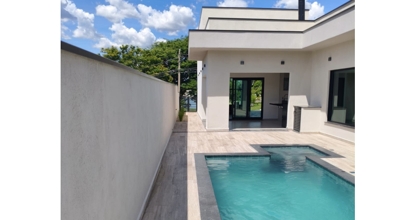 Casa à venda em Itatiba no Bairro do Engenho, na Avenida Benedicto José Constantino