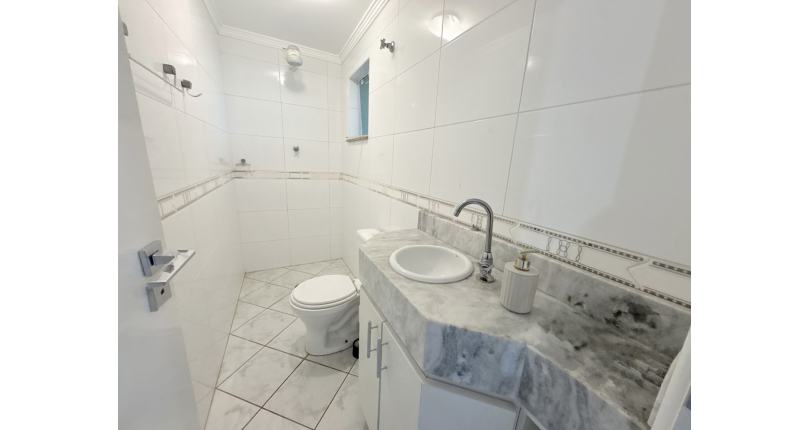 Sobrado à venda no Bairro do City Recanto Anastácio na Rua Maria Pereira Pinto